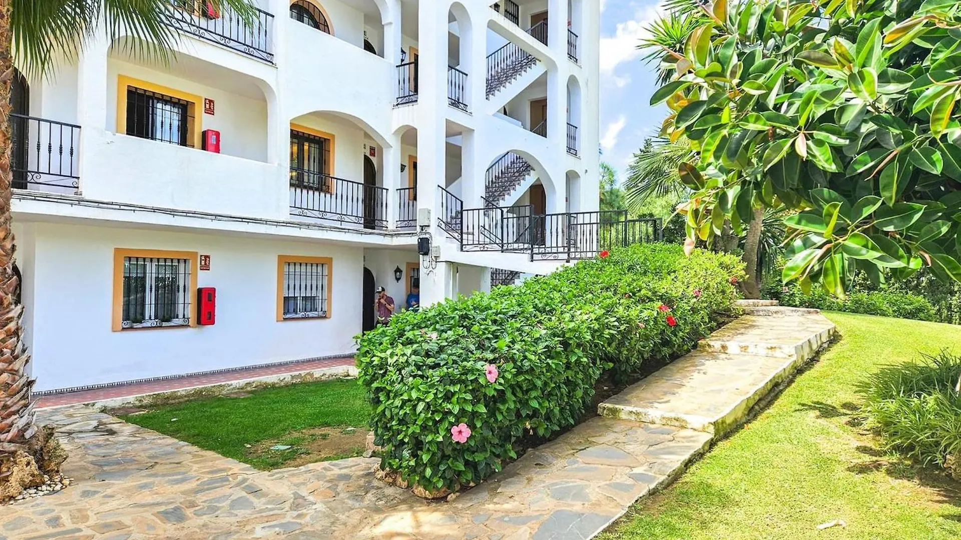 Modern 2 Bed Apartment Riviera Close To The Beach MIJAS COSTA