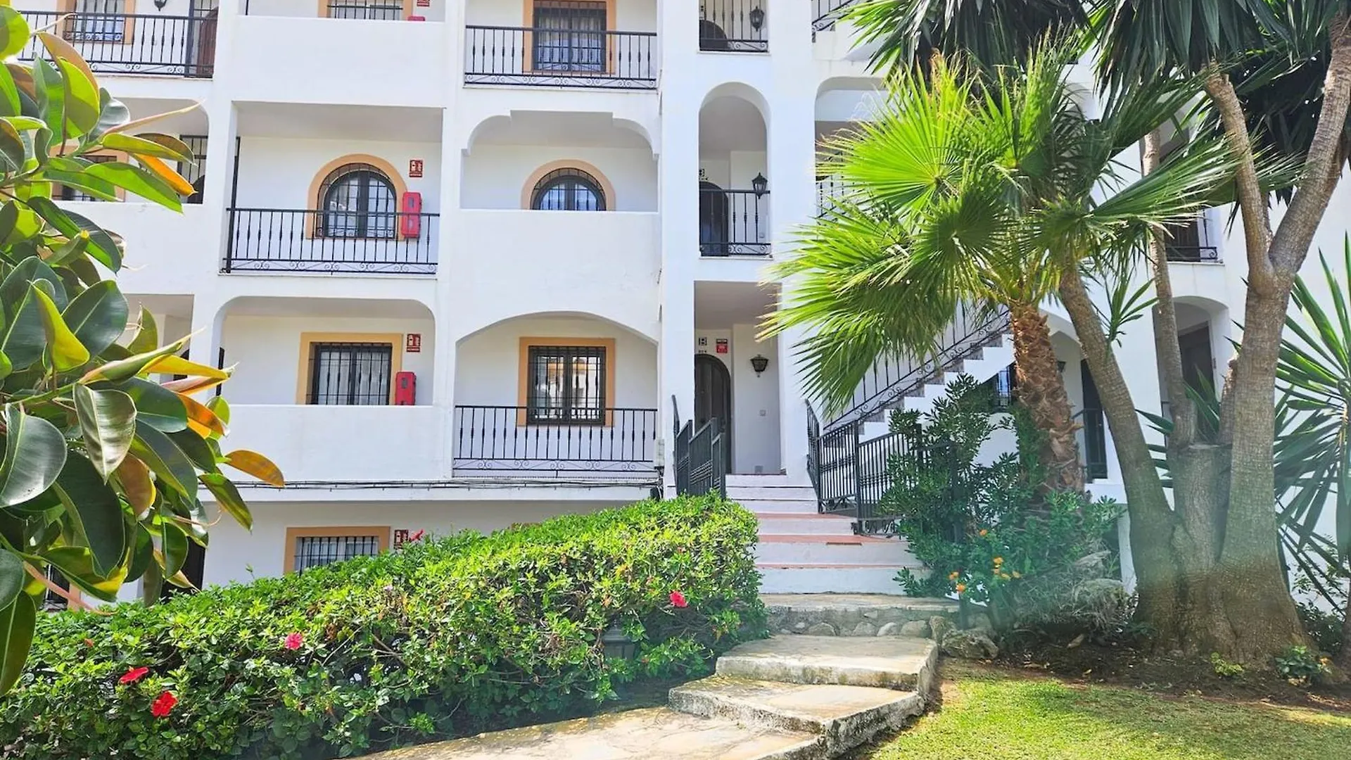Modern 2 Bed Apartment Riviera Close To The Beach MIJAS COSTA