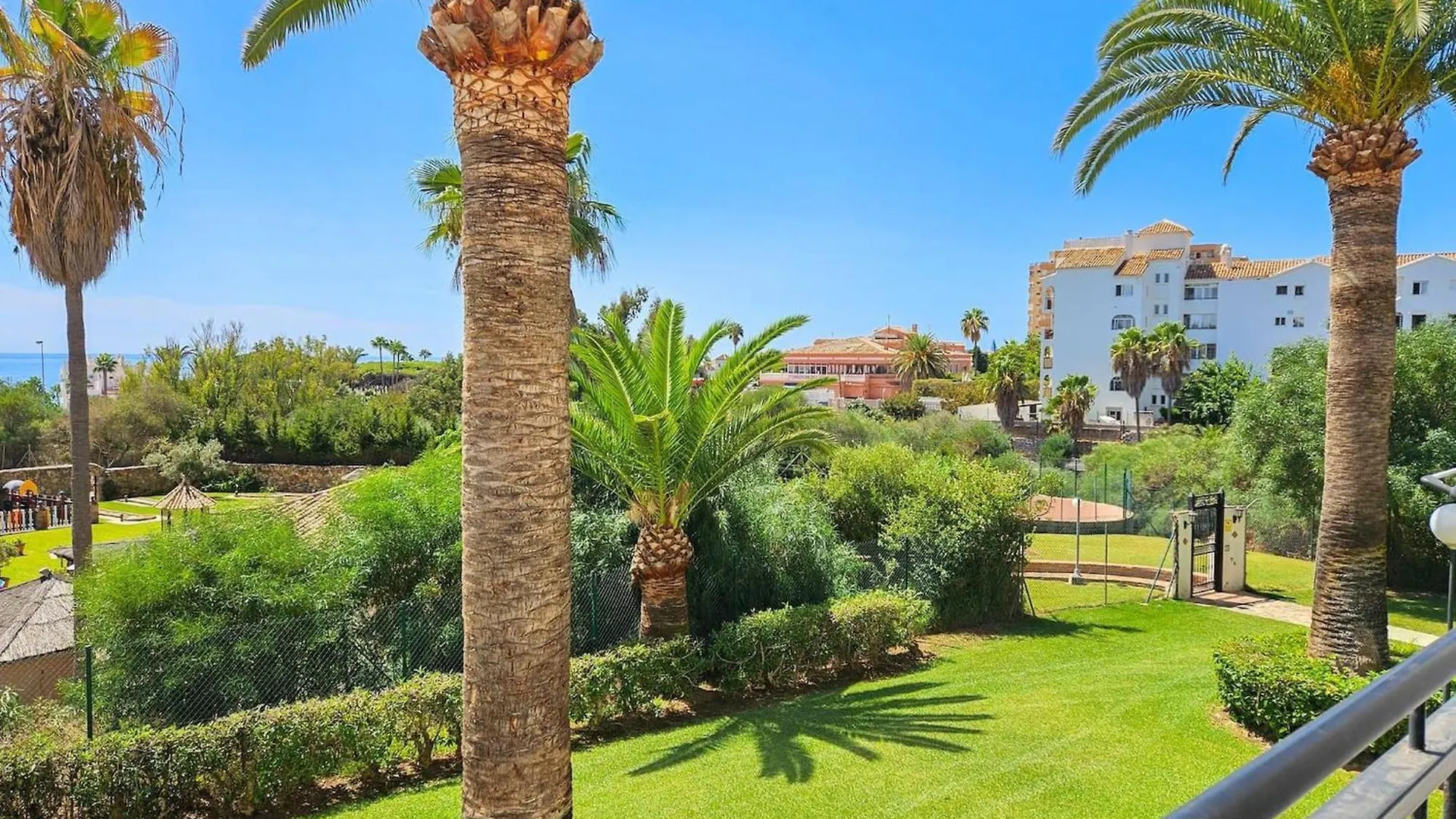 Modern 2 Bed Apartment Riviera Close To The Beach MIJAS COSTA